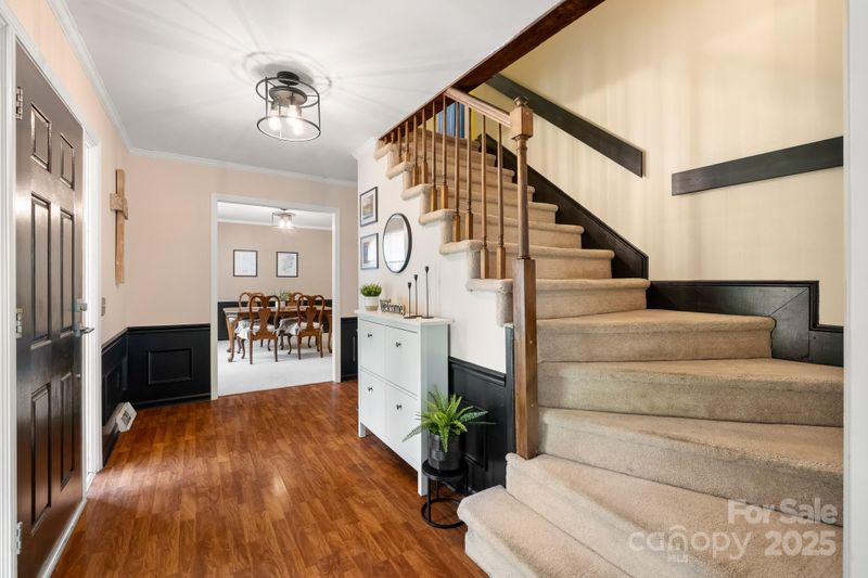 586 Crestside Dr SE, Concord, NC 28025
