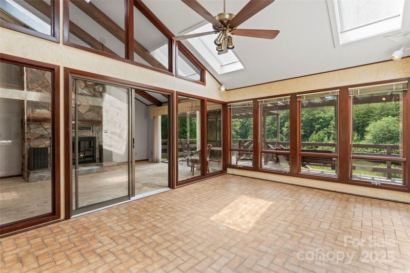 4727 Rock Barn Rd, Claremont, NC 28610