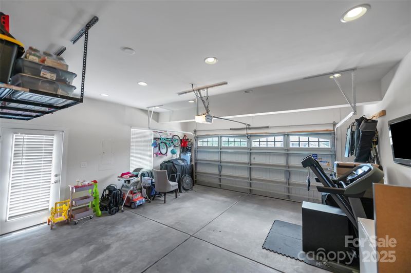 725 Rosegate Dr, Gastonia, NC 28056