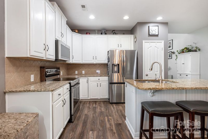 217 Fielding St, Mount Holly, NC 28120