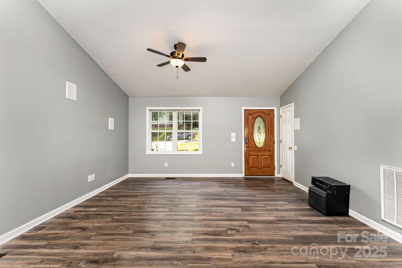 2527 Joyce St, Kannapolis, NC 28083