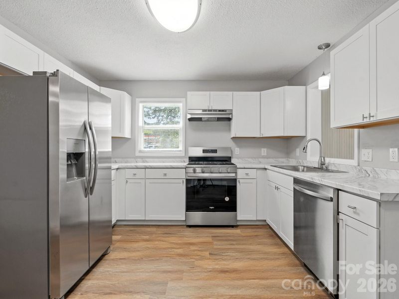 1021 Chandler Dr, Rock Hill, SC 29732