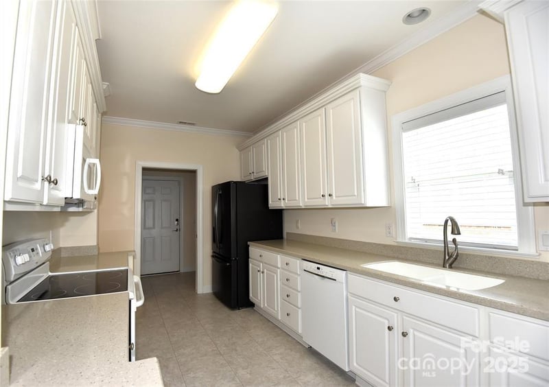 415 Garner Dr, Salisbury, NC 28146