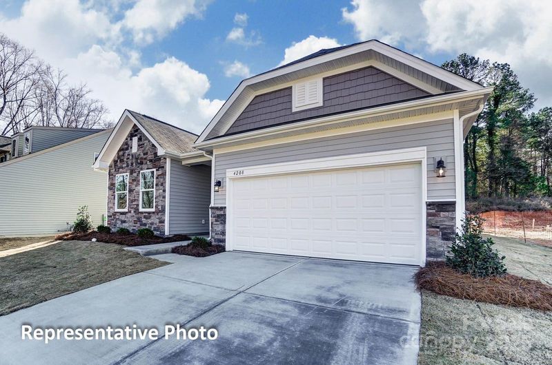 3238 Bozeman Ct, Stanley, NC 28164