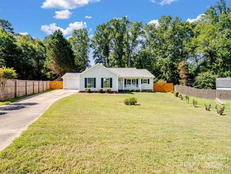 10500 N Canyon Rd, Charlotte, NC 28214