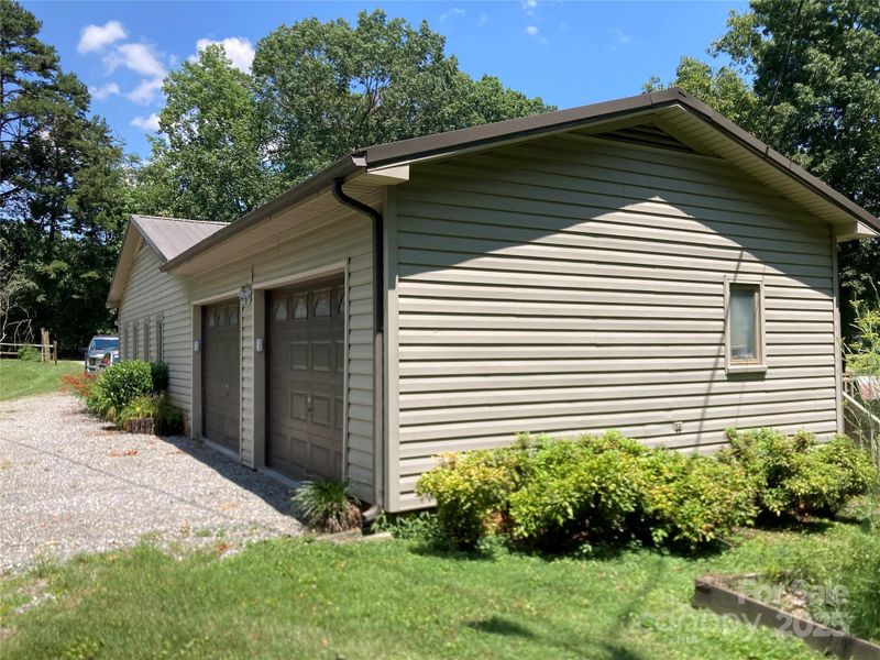 663 Bishs Way, Lincolnton, NC 28092