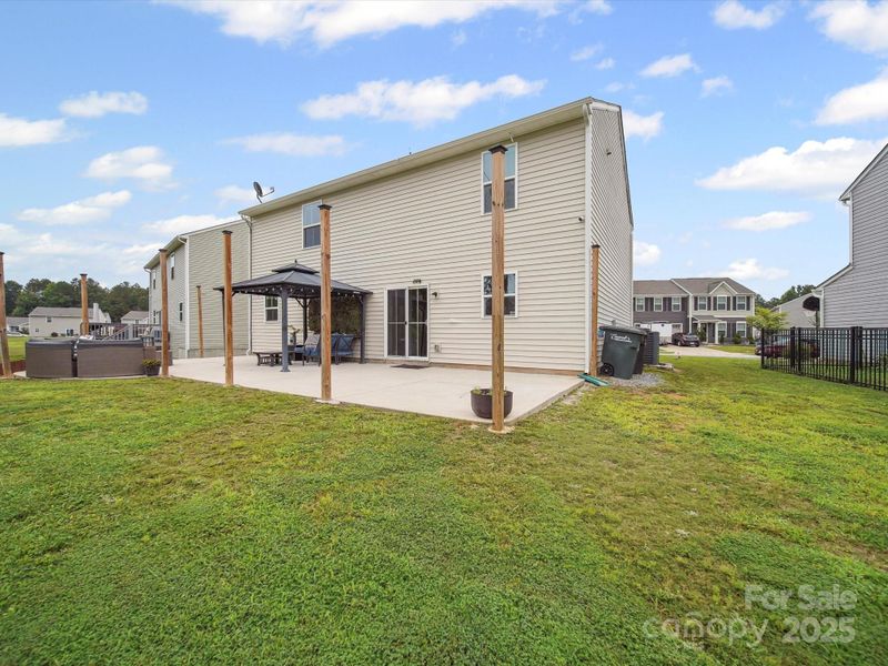 2527 Willow Pond Ln SE, Concord, NC 28025