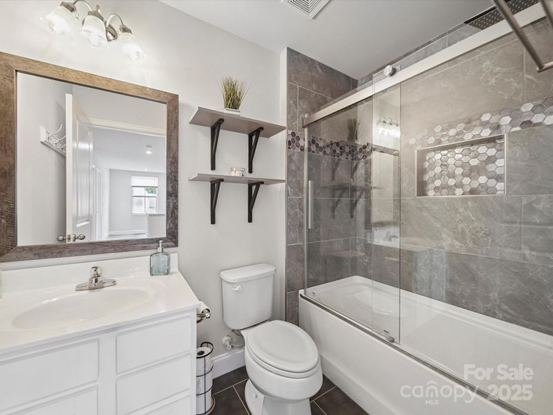 2527 Willow Pond Ln SE, Concord, NC 28025