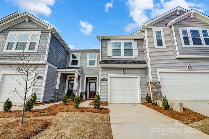 11030 Engelmann Ln, Charlotte, NC 28269