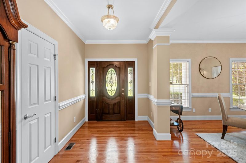 6138 Highview Rd, Matthews, NC 28104