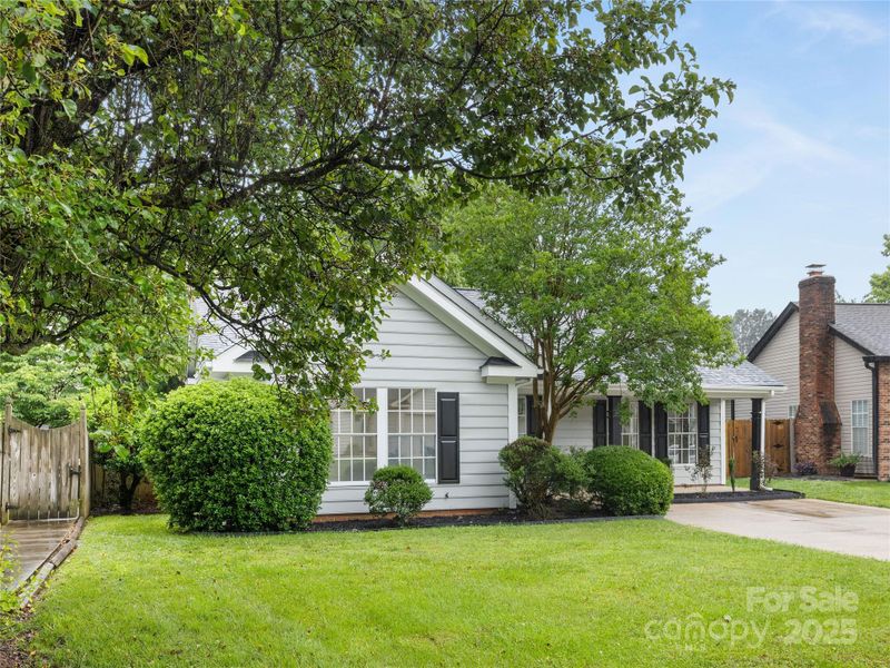 12013 Dolomite Dr, Pineville, NC 28134