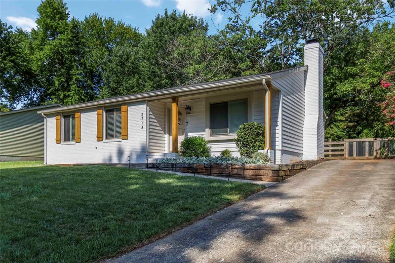 2713 Studley Rd, Charlotte, NC 28212