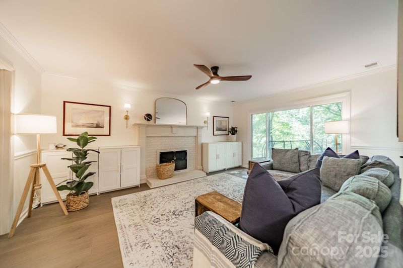 10424 Wyndham Forest Dr, Charlotte, NC 28277