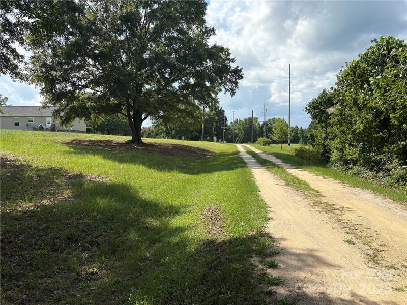 5720 Landon Pl, Heath Springs, SC 29058