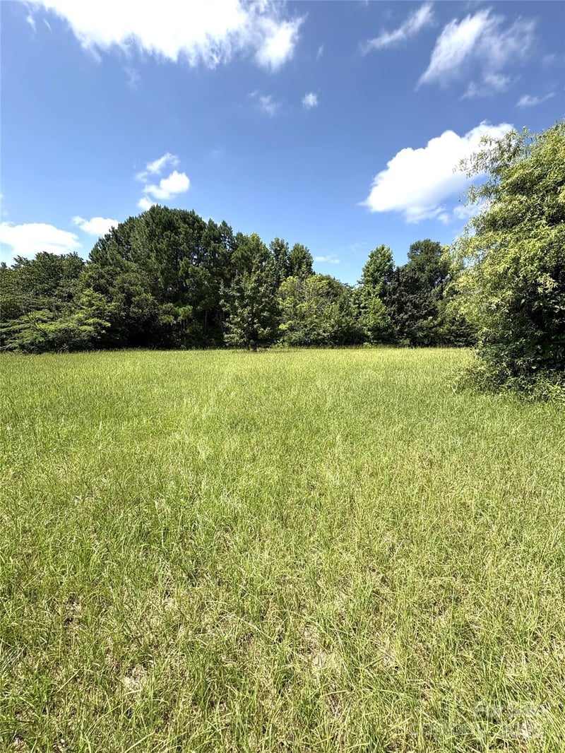 5720 Landon Pl, Heath Springs, SC 29058