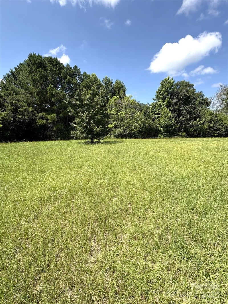 5720 Landon Pl, Heath Springs, SC 29058