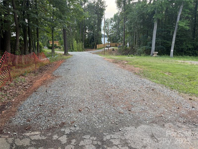 307 Gray Dr, Charlotte, NC 28213