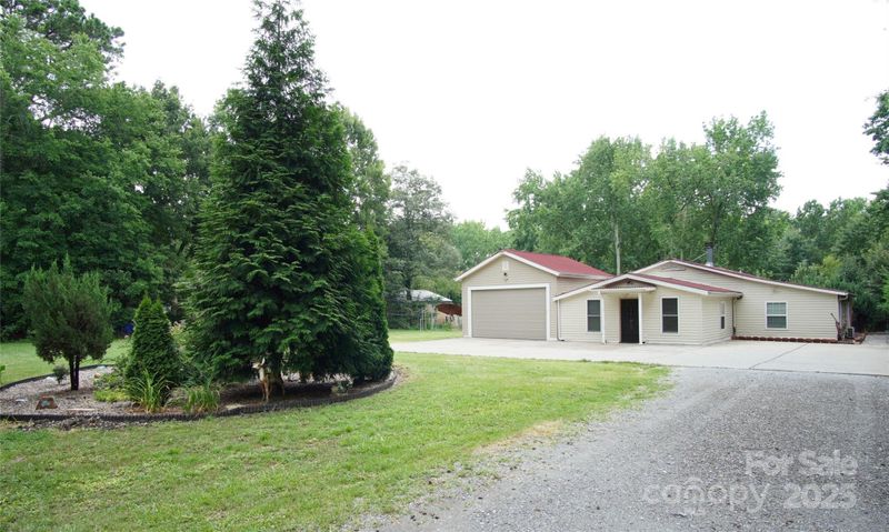3974 Pleasant Plains Rd, Matthews, NC 28104