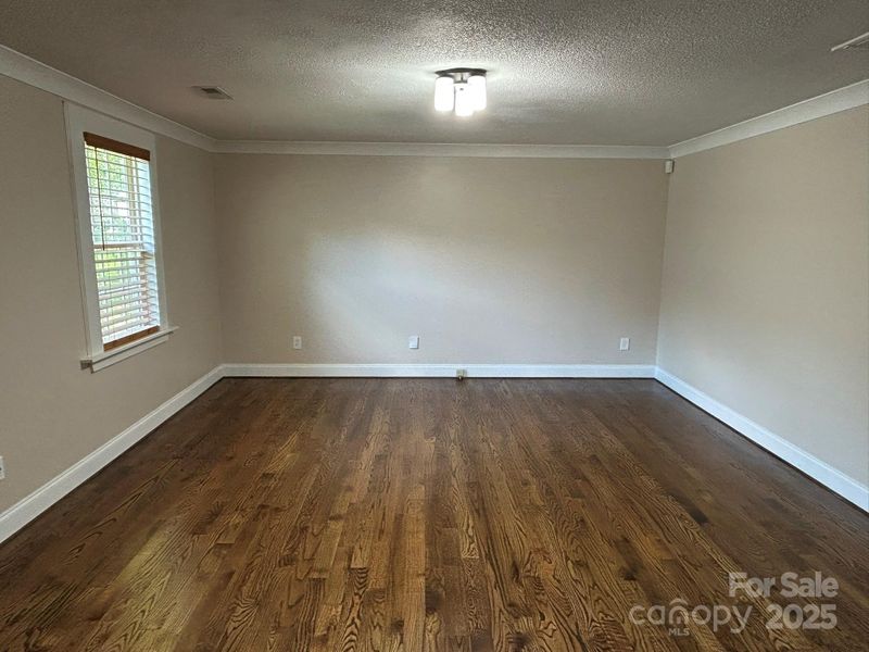 8125 Holly Hill Rd, Charlotte, NC 28227