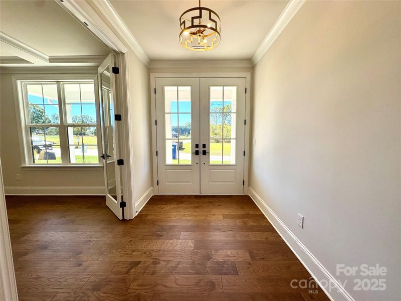 125 Crestview Ln, Troutman, NC 28166