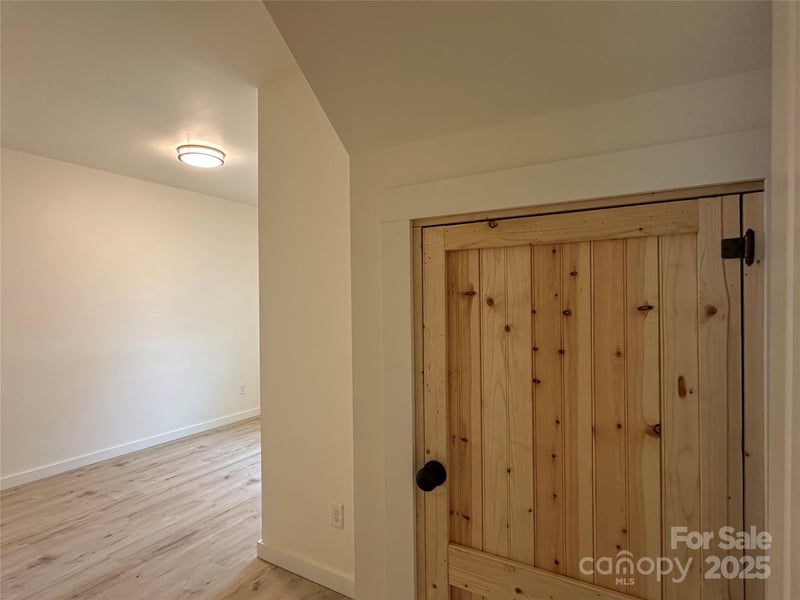 1409 Enochville Rd, Kannapolis, NC 28081