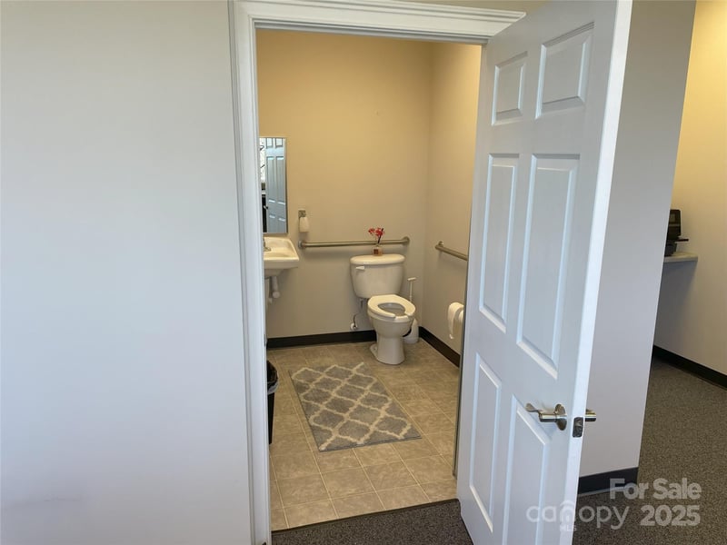 107 Kilson Dr #206, Mooresville, NC 28117
