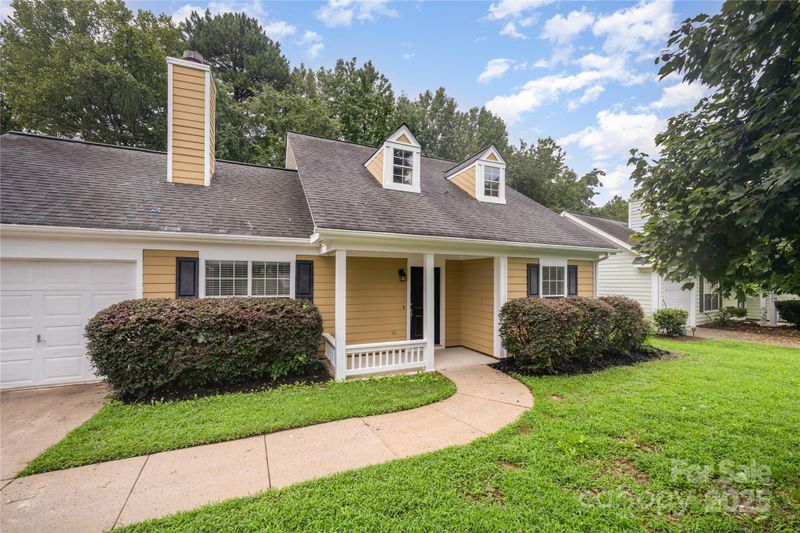 306 Cedarcroft Dr, Mooresville, NC 28115