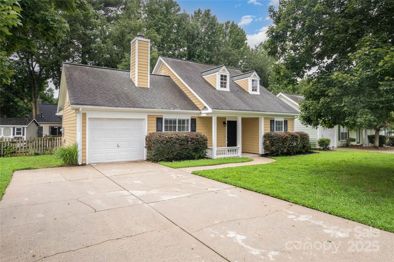 306 Cedarcroft Dr, Mooresville, NC 28115