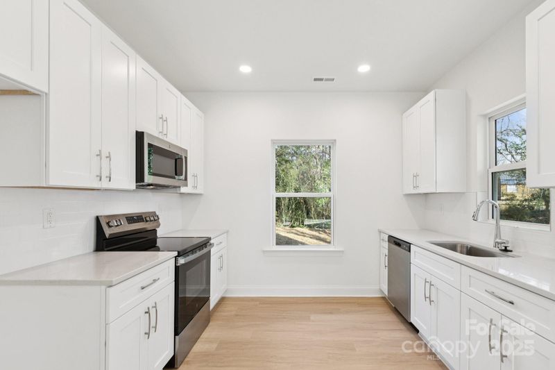 5403 Toano Rd, Charlotte, NC 28215