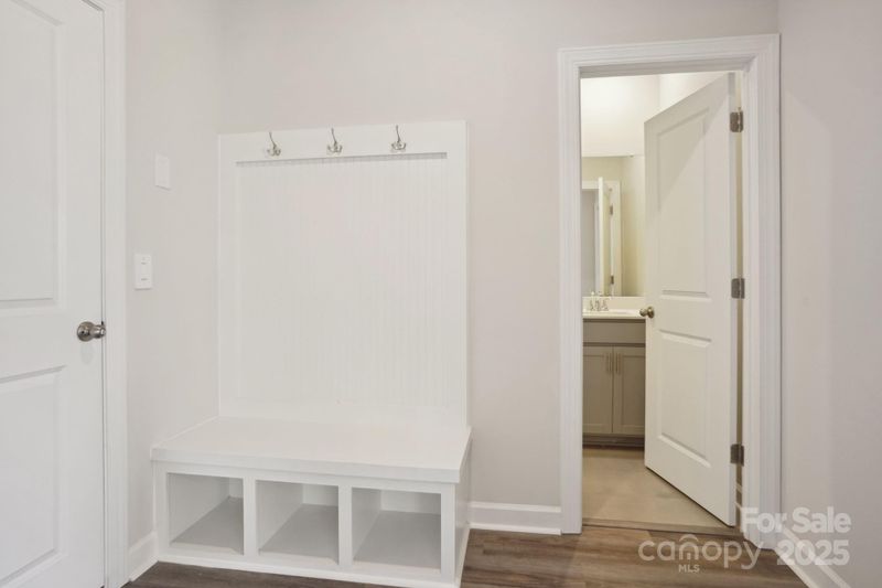 320 Hilsaw Ln, York, SC 29745