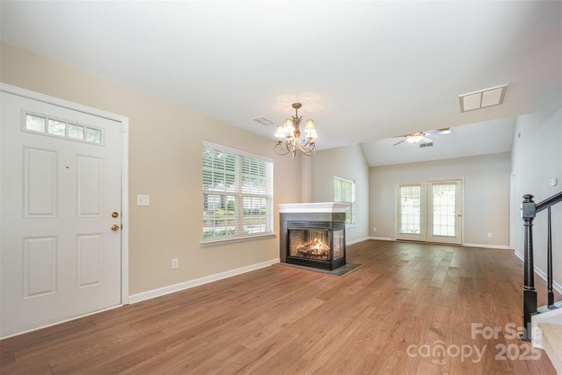 11921 Lambert Bridge Dr, Charlotte, NC 28270