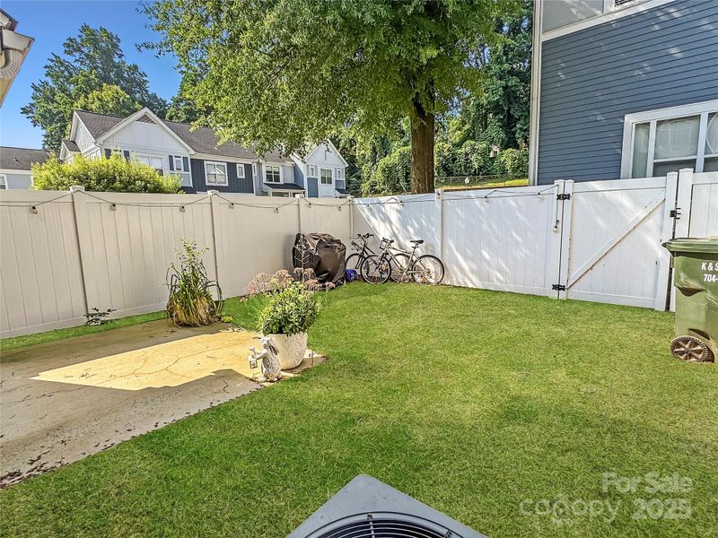451 W Worthington Ave, Charlotte, NC 28203