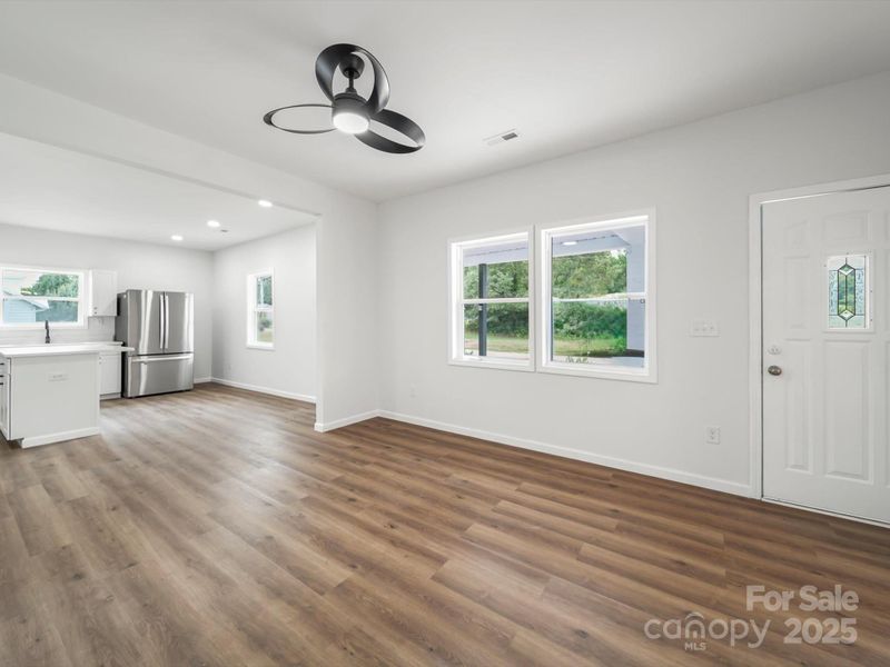 334 S Pink St, Cherryville, NC 28021