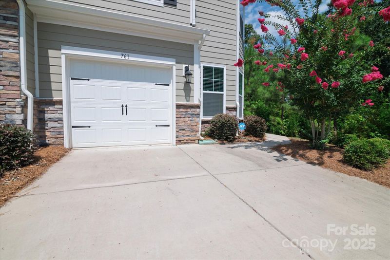 761 Little Bluestem Dr, Lake Wylie, SC 29710