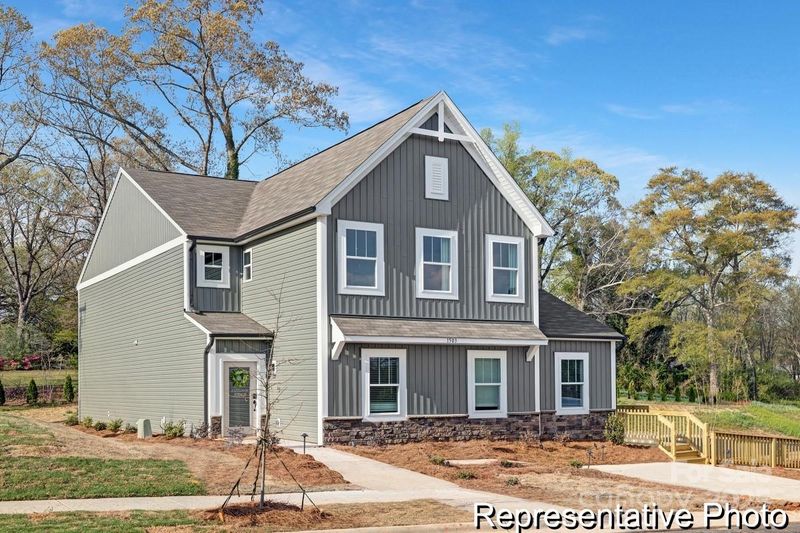 1512 Autumn Banks Way #113, High Shoals, NC 28077