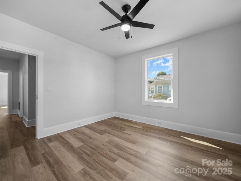 3 Maple St, Great Falls, SC 29055