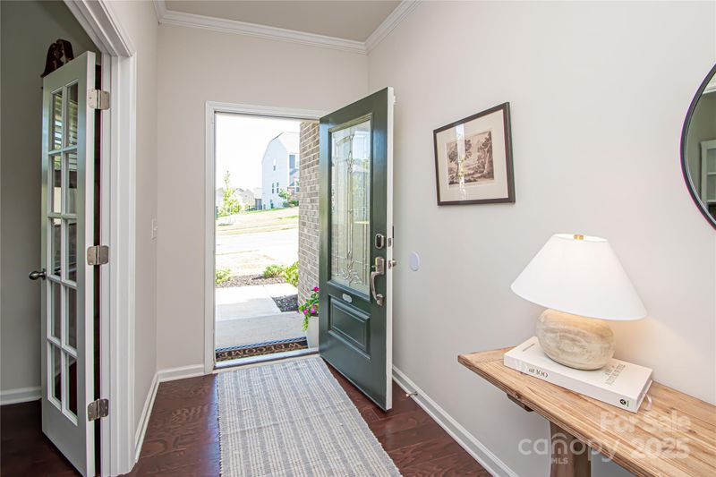 17637 Snug Harbor Rd, Charlotte, NC 28278