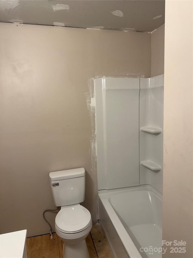 2343 Milton Ave, Gastonia, NC 28052