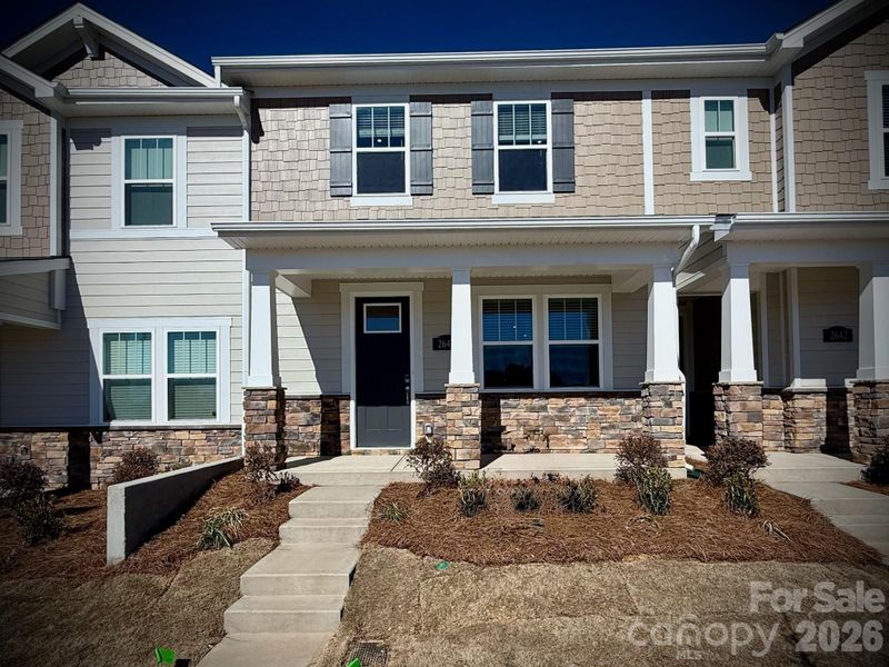2648 Selbourne Dr, Gastonia, NC 28052