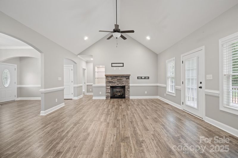 4351 Dusty Ridge Ct, Denver, NC 28037