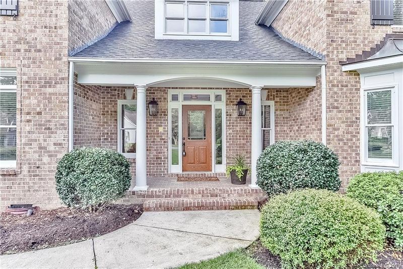 18800 Hammock Ln, Davidson, NC 28036