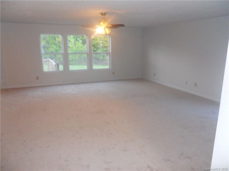6519 Dillard Ridge Dr, Charlotte, NC 28216
