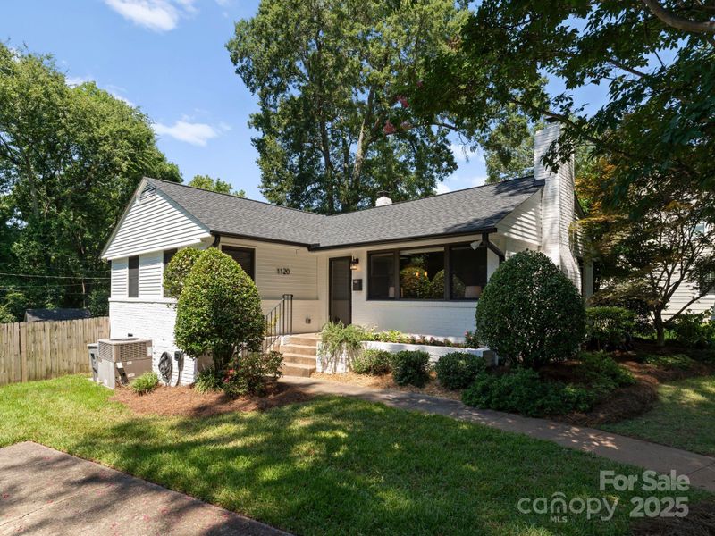 1120 Guilford Rd, Charlotte, NC 28209