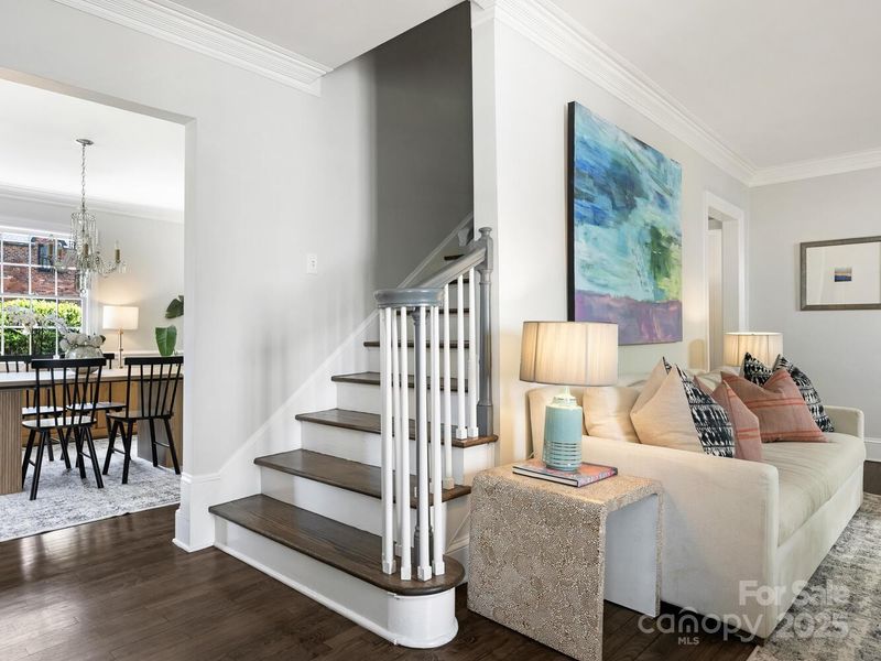 2226 Beverly Dr, Charlotte, NC 28207