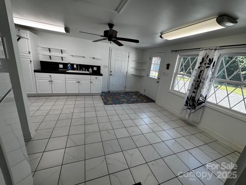 3600 Ray Danner Rd, Maiden, NC 28650