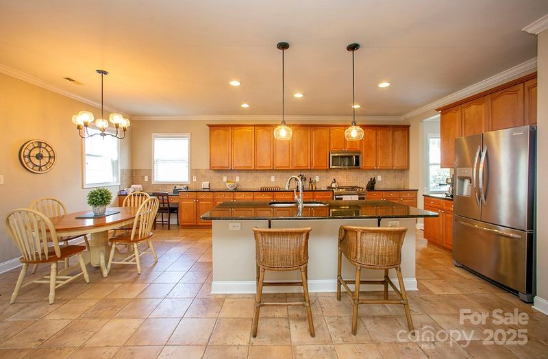 3015 Semmes Ln, Indian Trail, NC 28079