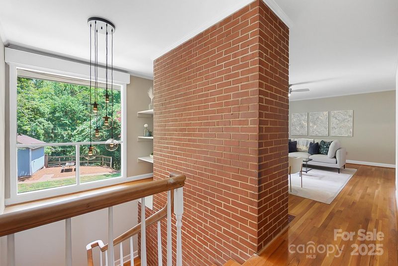 1029 Sewickley Dr, Charlotte, NC 28209