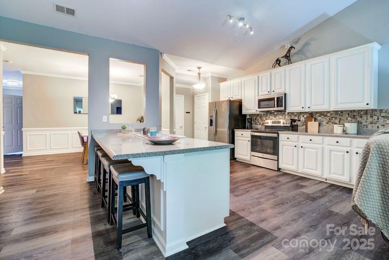 4436 Glenlea Commons Dr, Charlotte, NC 28216