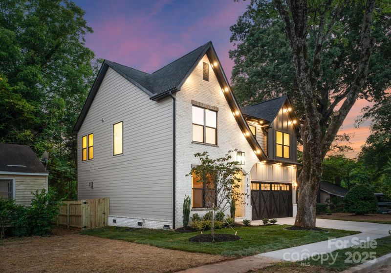 1616 E 35th St, Charlotte, NC 28205