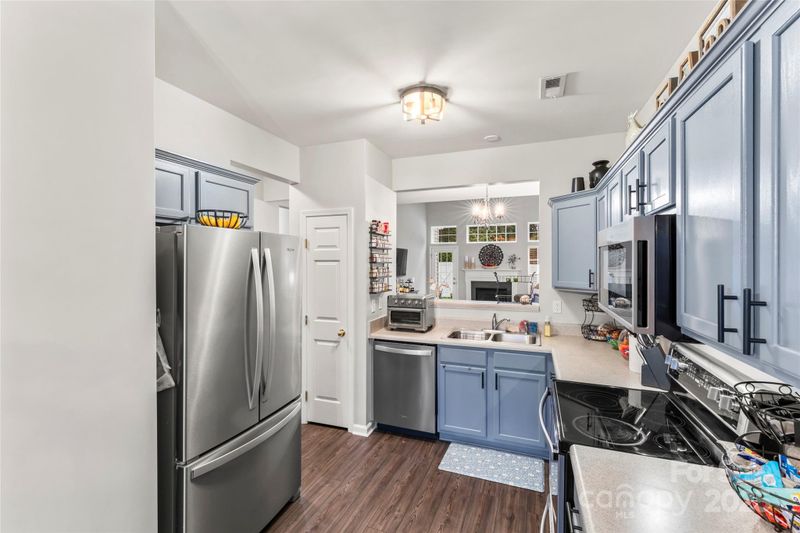 630 Bayou Cir, Clover, SC 29710